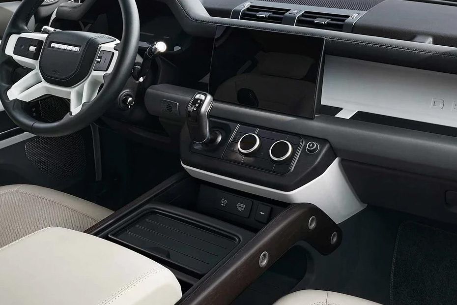 ديفندر Center Console ديفندر Center Console