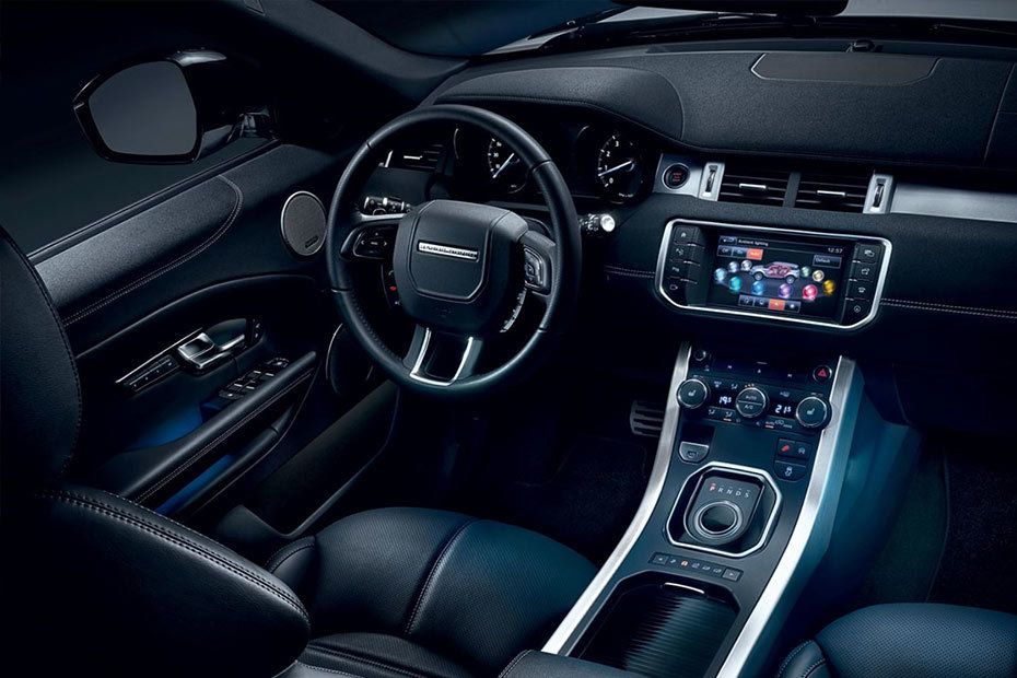 Dashboard View of Range Rover Evoque 5 Door Dashboard View of Range Rover Evoque 5 Door