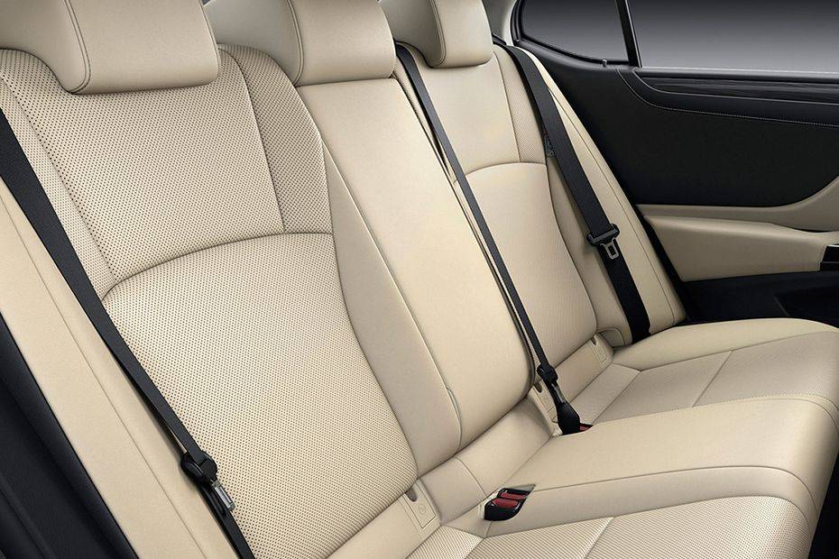 لكزس ES Hybrid (2022-2023) Rear Seats لكزس ES Hybrid (2022-2023) Rear Seats