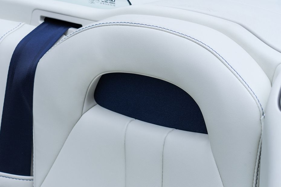 LC Rear Seat Head rest LC Rear Seat Head rest