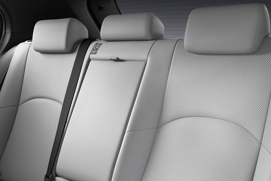 Lexus UX300H Rear Seats Lexus UX300H Rear Seats