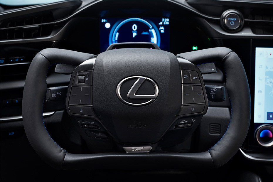 لكزس آر زد Steering Wheel لكزس آر زد Steering Wheel