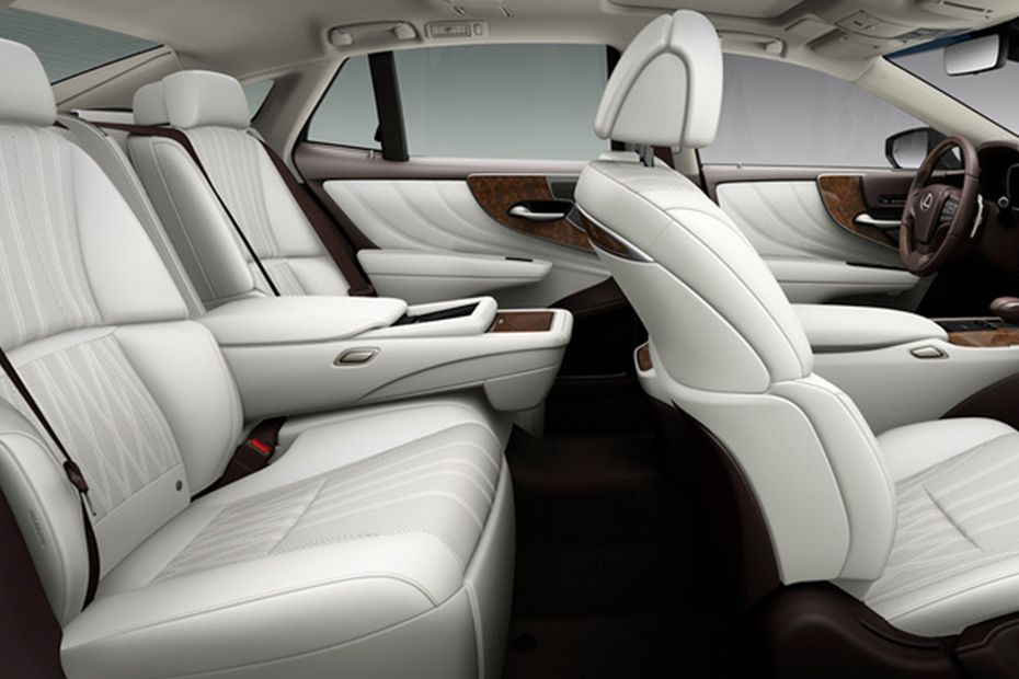 لكزس RX Hybrid (2022-2024) Front And Rear Seats Together لكزس RX Hybrid (2022-2024) Front And Rear Seats Together