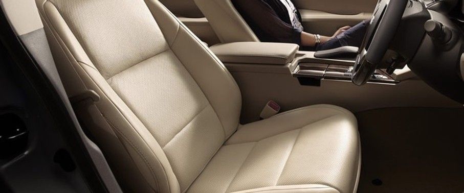 ES 2016 Front Seats ES 2016 Front Seats
