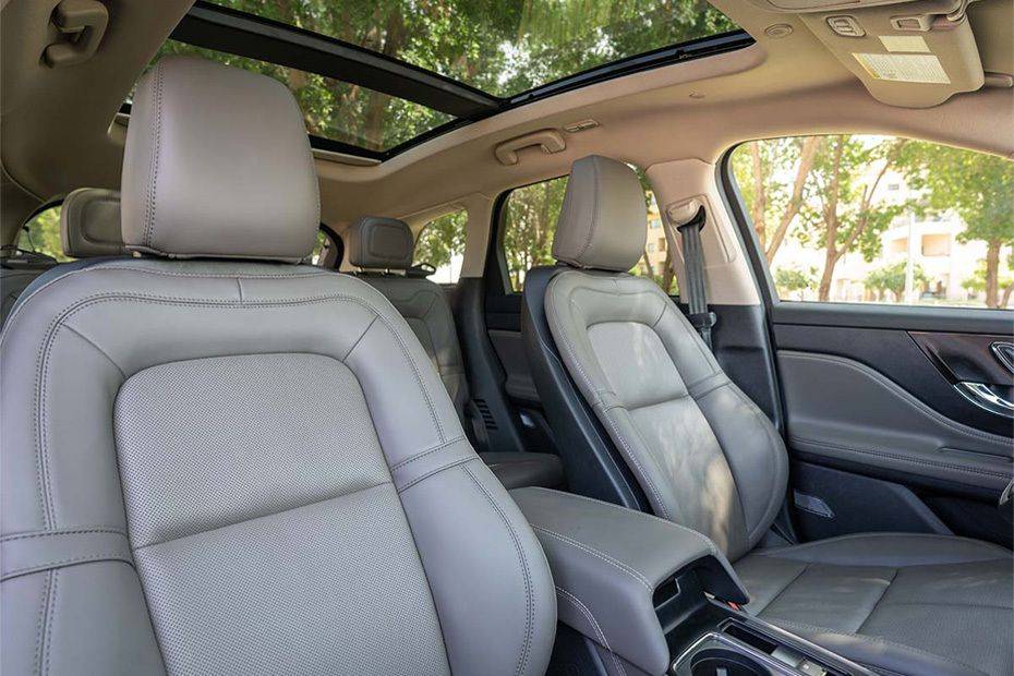 كورسير Front Seats كورسير Front Seats