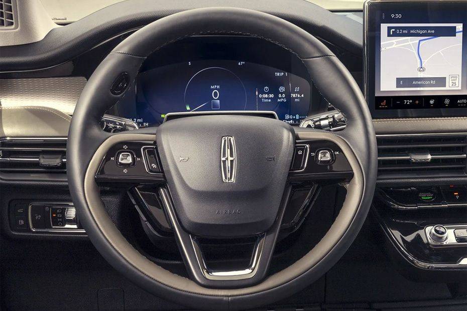 لينكون كورسير Steering Wheel لينكون كورسير Steering Wheel