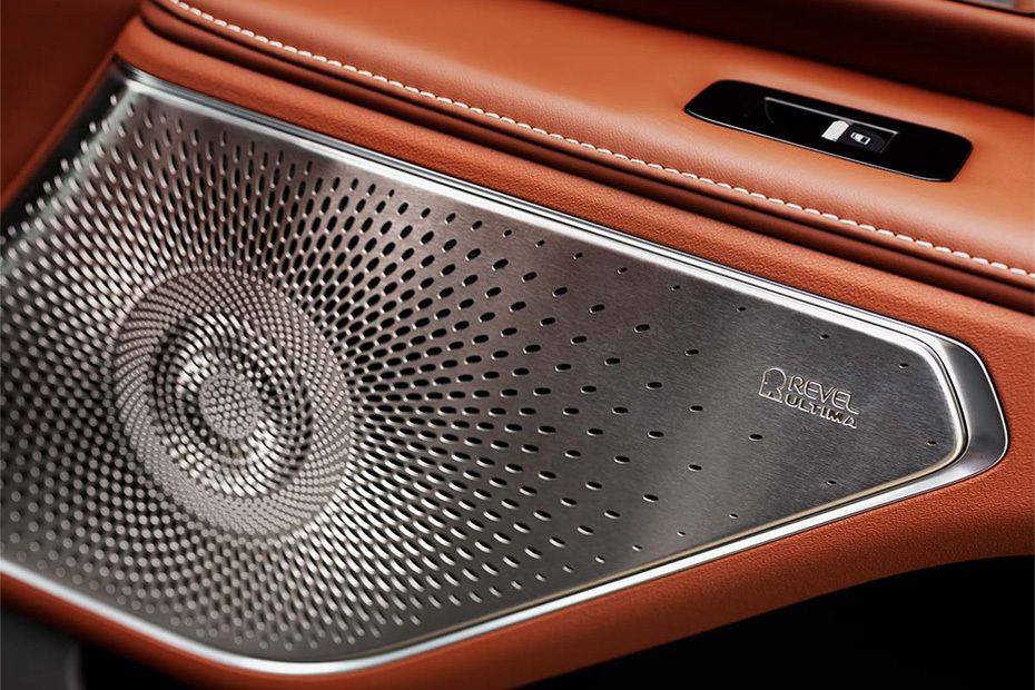 Speakers View of Lincoln Nautilus Speakers View of Lincoln Nautilus