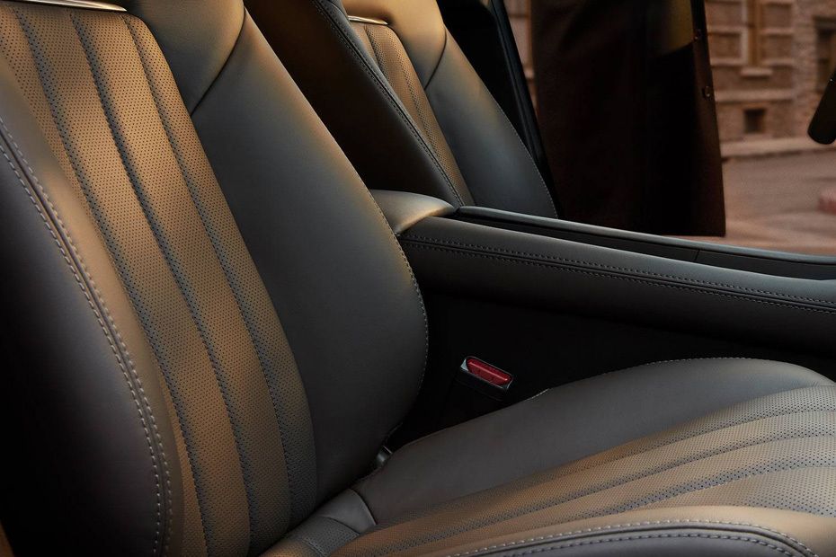6 Front Seats 6 Front Seats