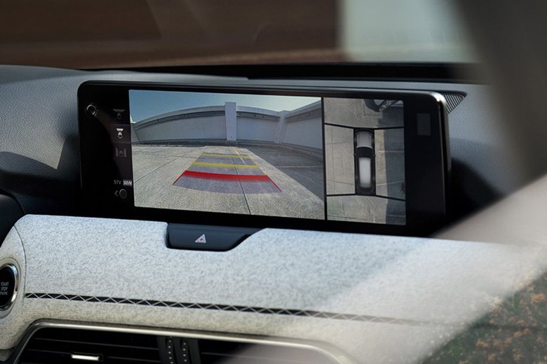 CX-90 Parking Assist