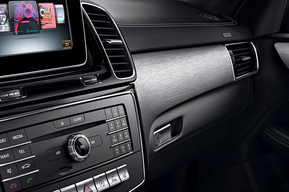 GLE-Class Front Side Ac Vents GLE-Class Front Side Ac Vents