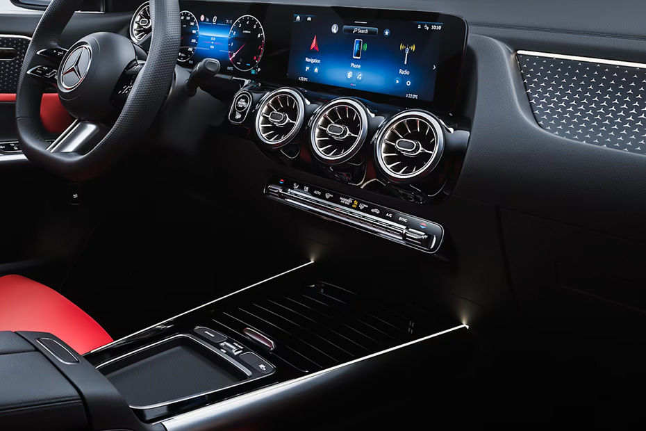 AMG GLA Center Console
