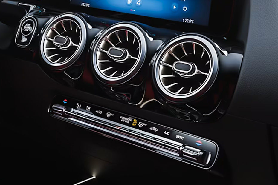 Front AC Controls of Mercedes-Benz AMG GLA