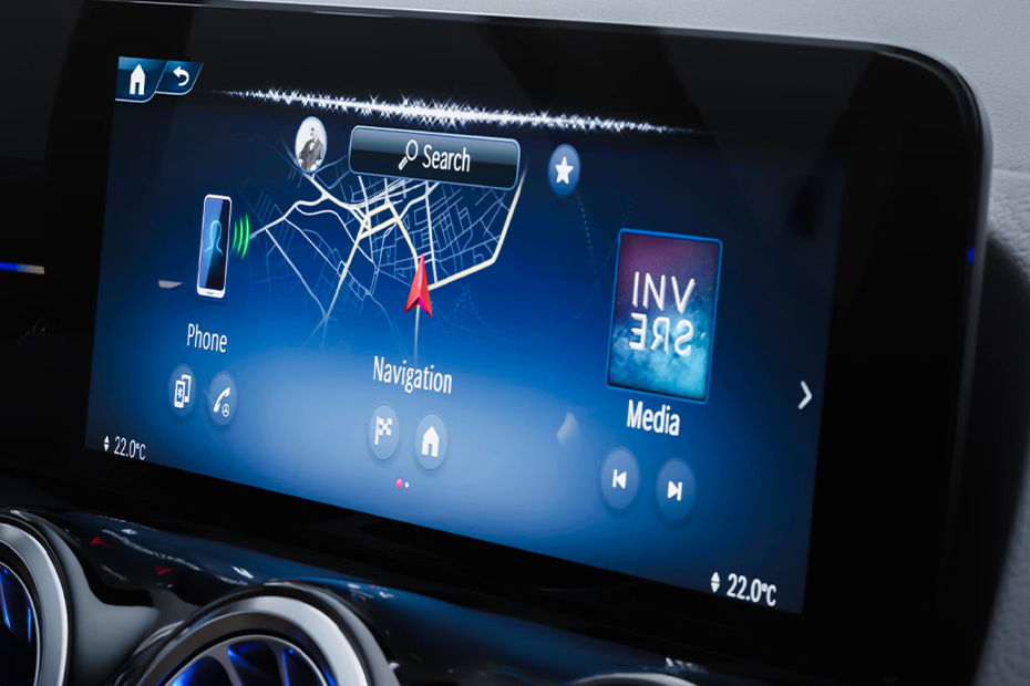 AMG GLA gps navigator