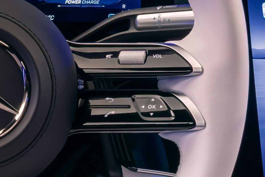 مرسيدس بنز إس كلاس Multi Function Steering