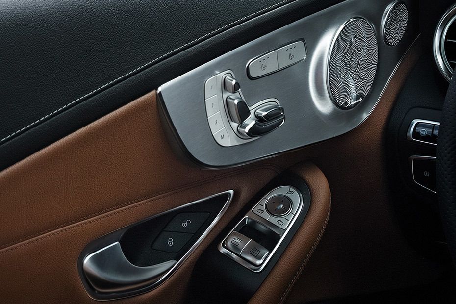 Mercedes-Benz C-Class Coupe Drivers Side In Side Door Controls Mercedes-Benz C-Class Coupe Drivers Side In Side Door Controls