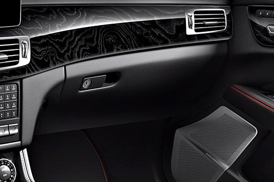 Mercedes-Benz CLS-Class Coupe Glove Box Mercedes-Benz CLS-Class Coupe Glove Box