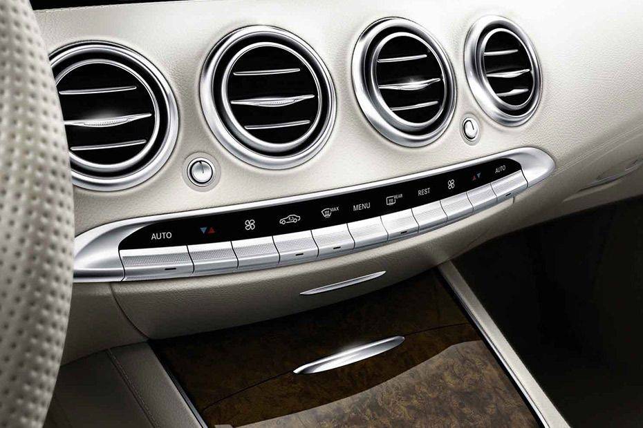 Side AC Controls of مرسيدس بنز الفئة أس كوبيه Side AC Controls of مرسيدس بنز الفئة أس كوبيه