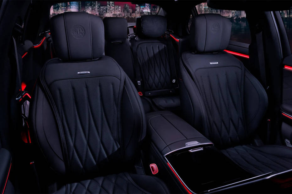 Mercedes-Benz S-Class Sedan Front And Rear Seats Together Mercedes-Benz S-Class Sedan Front And Rear Seats Together