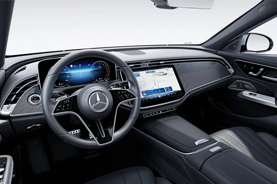 Dashboard View of E-Class Sedan Dashboard View of E-Class Sedan