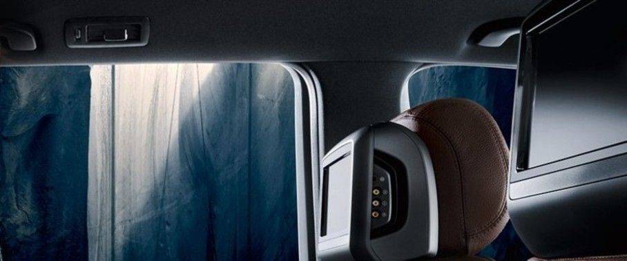 Rear Seat Entertainment of مرسيدس بنز GL Class Rear Seat Entertainment of مرسيدس بنز GL Class