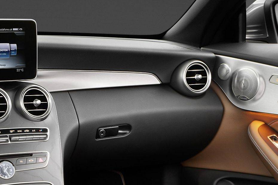 C-Class Cabriolet Front Side Ac Vents C-Class Cabriolet Front Side Ac Vents