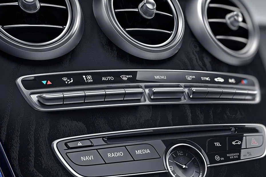 Side AC Controls of Mercedes-Benz C-Class Cabriolet Side AC Controls of Mercedes-Benz C-Class Cabriolet