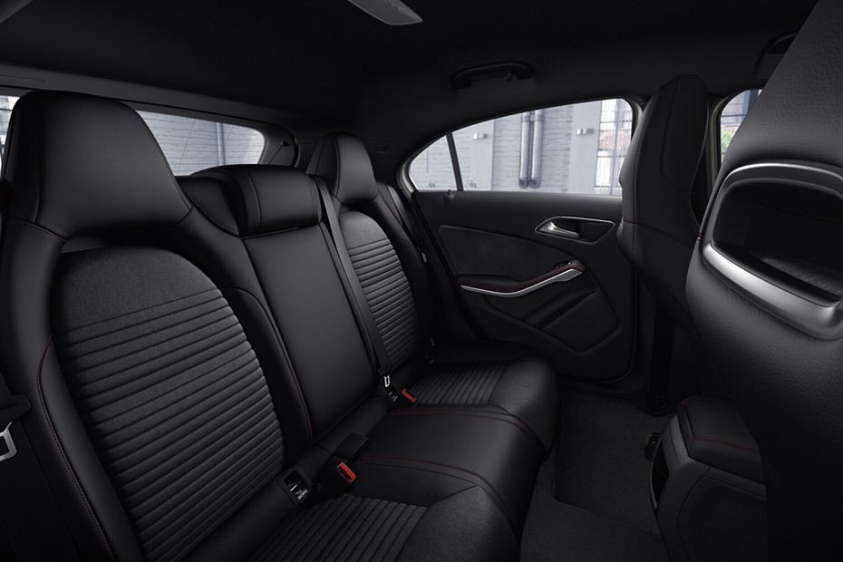 Mercedes-Benz CLA-Class Rear Seats Mercedes-Benz CLA-Class Rear Seats