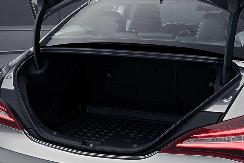 CLA-Class Trunk Open CLA-Class Trunk Open