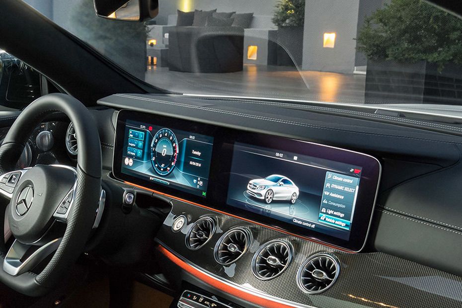 E-Class Coupe touch screen E-Class Coupe touch screen
