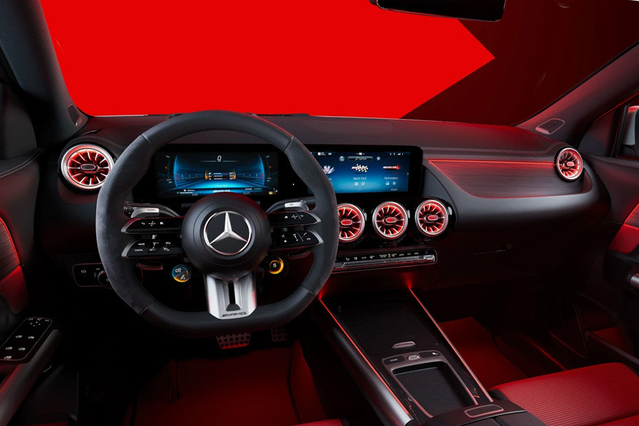 Dashboard View of GLA-Class Dashboard View of GLA-Class