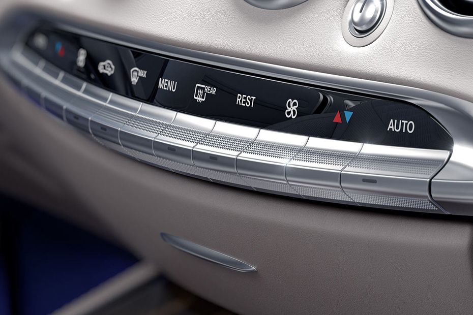 Front AC Controls of مرسيدس بنز الفئة أس كابريوليه Front AC Controls of مرسيدس بنز الفئة أس كابريوليه