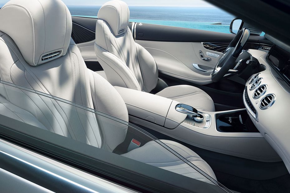 الفئة أس كابريوليه Passenger Seat الفئة أس كابريوليه Passenger Seat