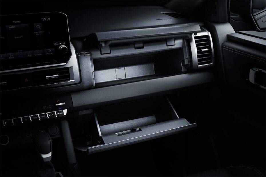 Mitsubishi L200 Glove Box Open Mitsubishi L200 Glove Box Open