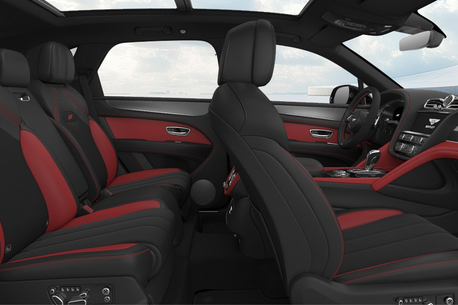 بنتلي بينتايجا Front And Rear Seats Together بنتلي بينتايجا Front And Rear Seats Together