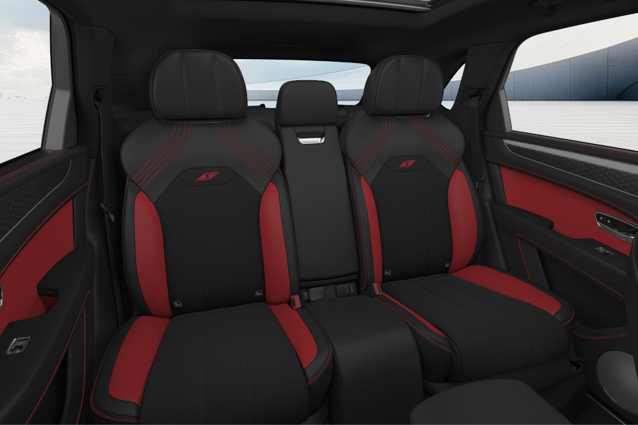 بنتلي بينتايجا Rear Seats بنتلي بينتايجا Rear Seats