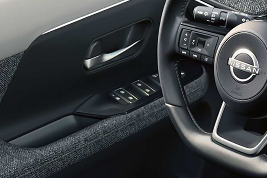 Nissan Kicks Drivers Side In Side Door Controls Nissan Kicks Drivers Side In Side Door Controls