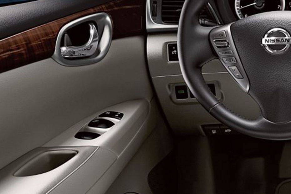 Nissan Sentra(2022-2023) Drivers Side In Side Door Controls Nissan Sentra(2022-2023) Drivers Side In Side Door Controls