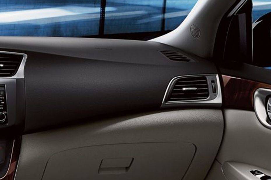 Sentra(2022-2023) Front Side Ac Vents Sentra(2022-2023) Front Side Ac Vents