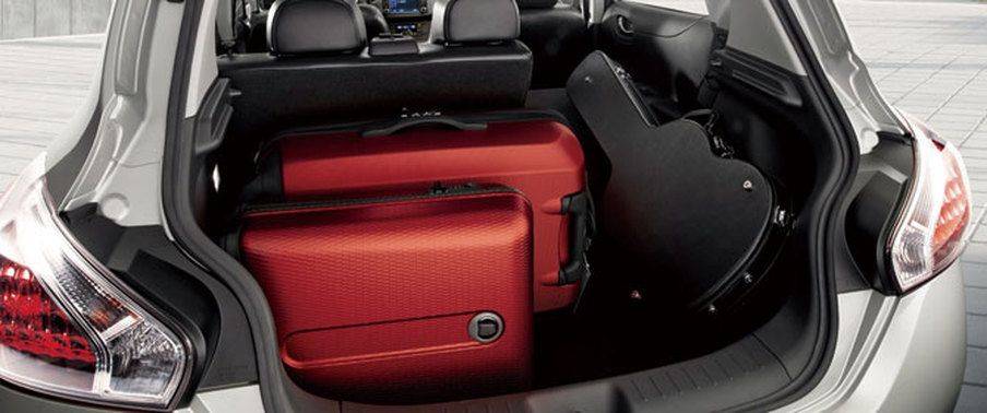 Tiida Trunk Open Tiida Trunk Open