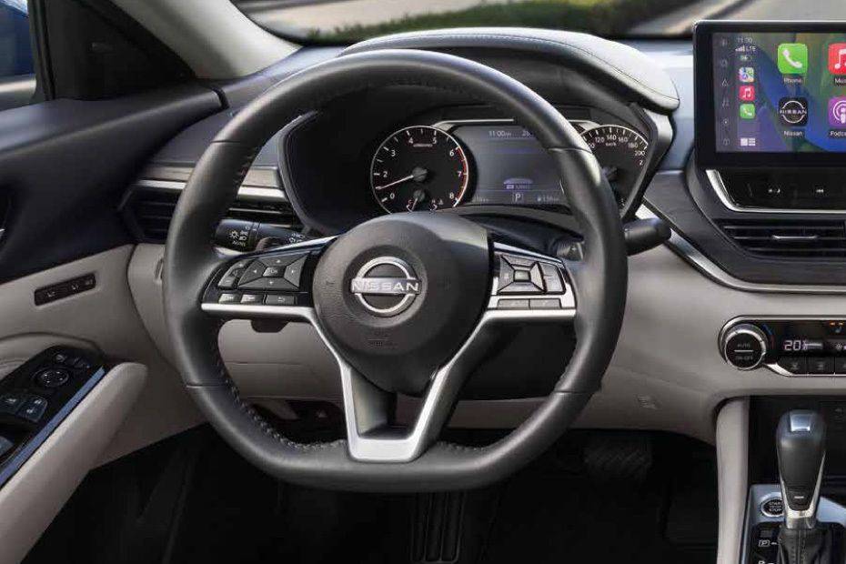 نيسان ألتيما Steering Wheel نيسان ألتيما Steering Wheel