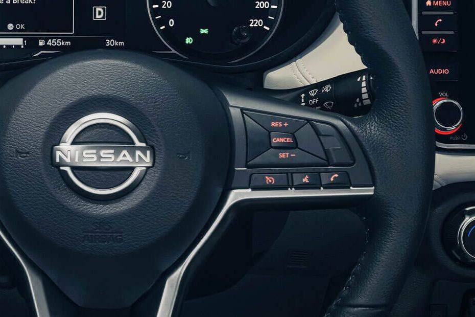 Nissan Sunny Multi Function Steering Nissan Sunny Multi Function Steering