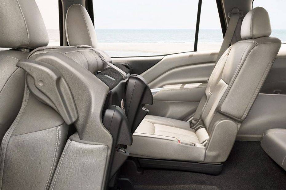 Folding Seats of Nissan Xterra Folding Seats of Nissan Xterra