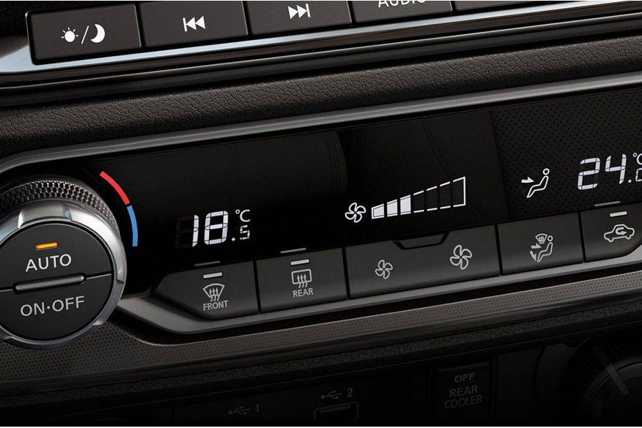 Front AC Controls of Nissan Xterra Front AC Controls of Nissan Xterra