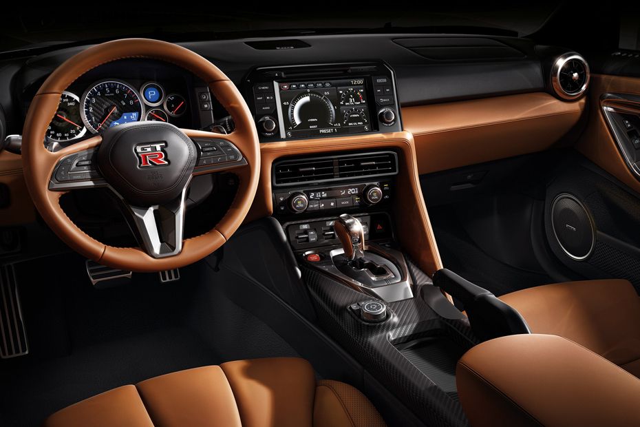 Dashboard View of GT-R(2017-2020) Dashboard View of GT-R(2017-2020)