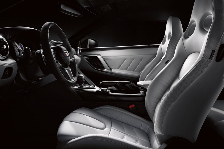 GT-R(2017-2020) Front Seats GT-R(2017-2020) Front Seats