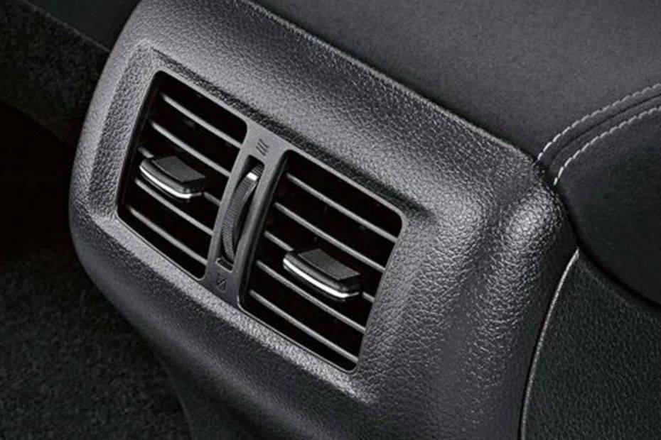 Navara Pickup(2017-2021) Rear AC Controls Navara Pickup(2017-2021) Rear AC Controls