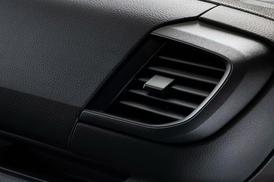 Expert (2018-2022) Front Side Ac Vents Expert (2018-2022) Front Side Ac Vents