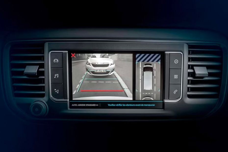 ترافيلر Parking Assist ترافيلر Parking Assist