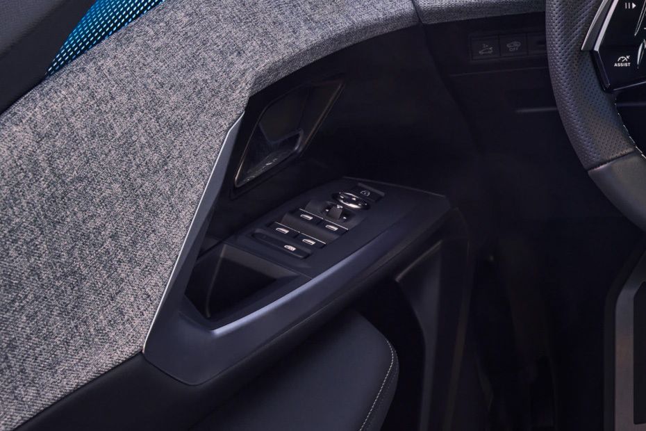 بيجو 3008 Drivers Side In Side Door Controls بيجو 3008 Drivers Side In Side Door Controls