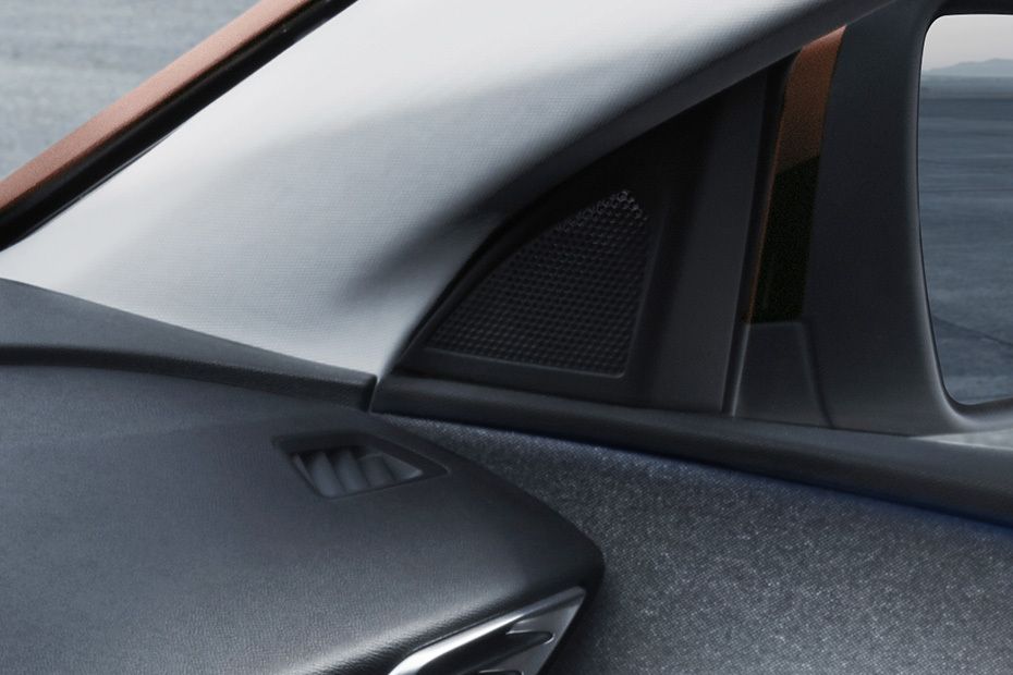 Speakers View of Peugeot 3008 (2012-2022) Speakers View of Peugeot 3008 (2012-2022)
